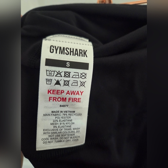 Gymshark Black Performance Leggings with Waist Label - Picture 4 of 4